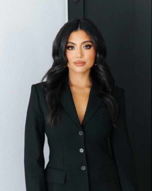 Valentina Murra — CloseHer Founder