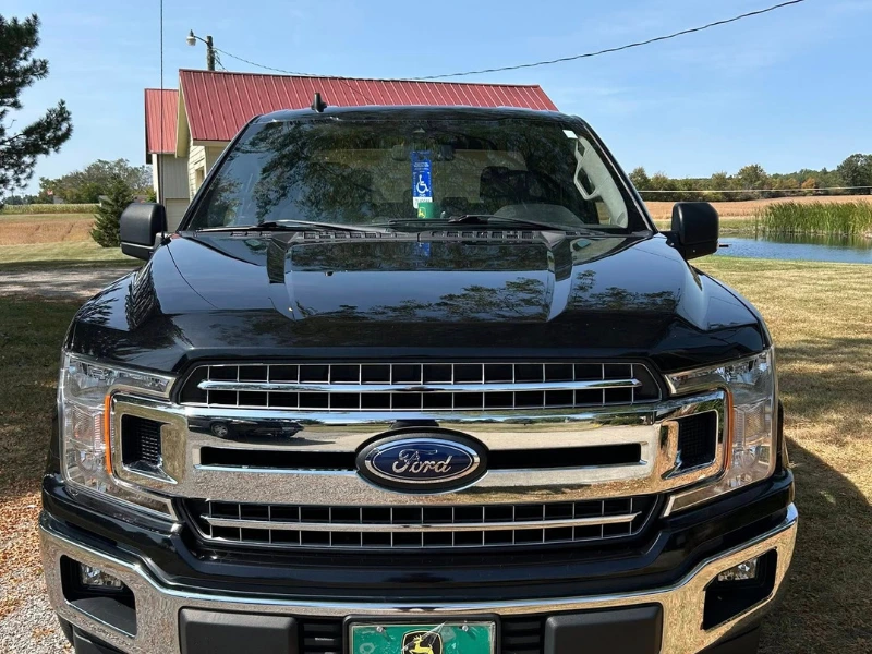 Mobile car exterior detailing in Montpelier Ohio