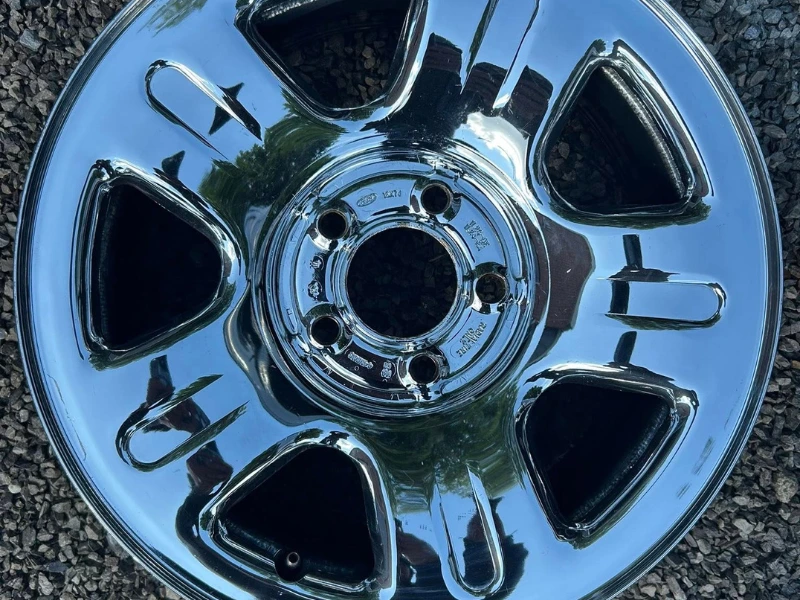 Wauseon Ohio mobile interior detail dog hair removal