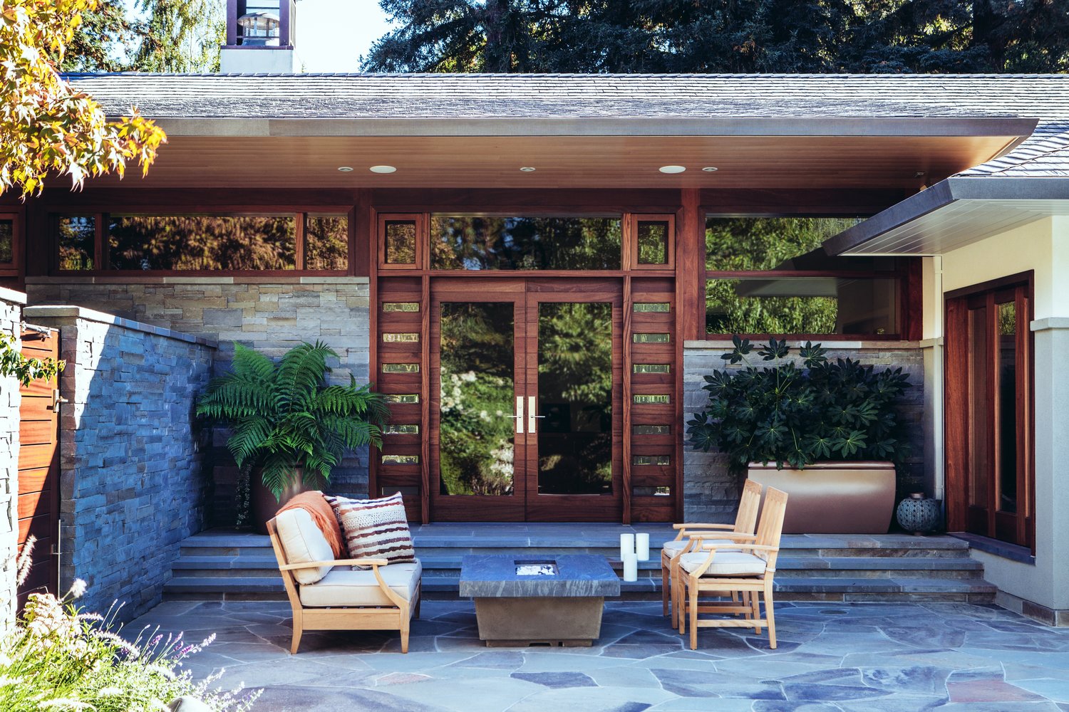 Exterior shot 1
