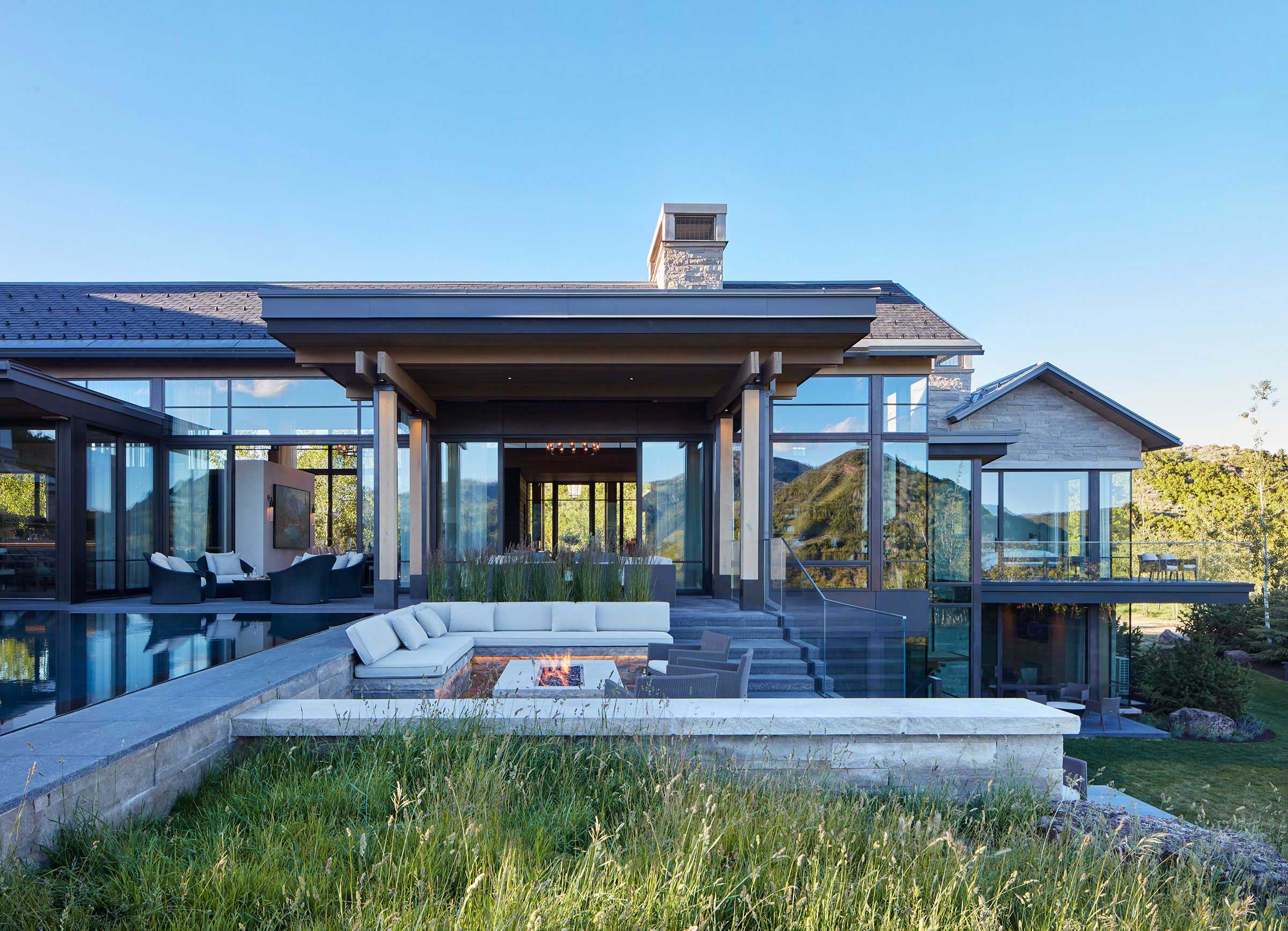 Exterior shot 14