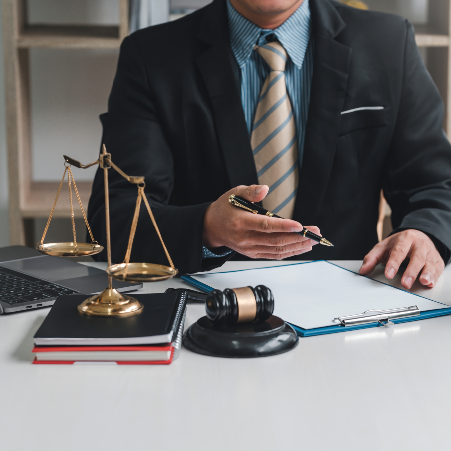 Legal & Finance