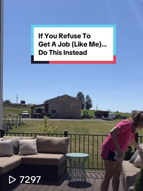 7300 Views Hook on cover