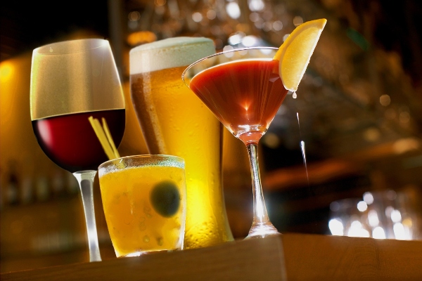 WONDERFUL WORLD OF COCKTAILS WONDERFUL WORLD OF COCKTAILS