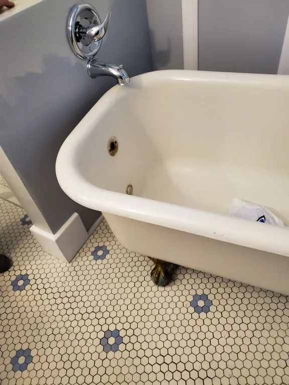 Faucets & Fixtures - Gallery 18