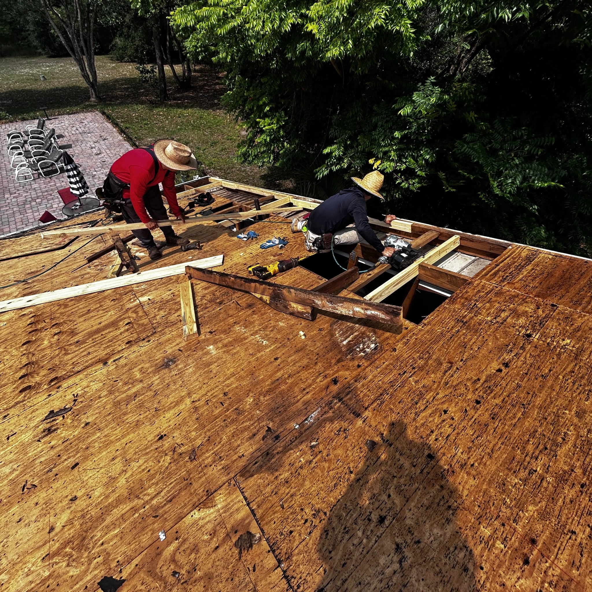 Roofing Contractor
