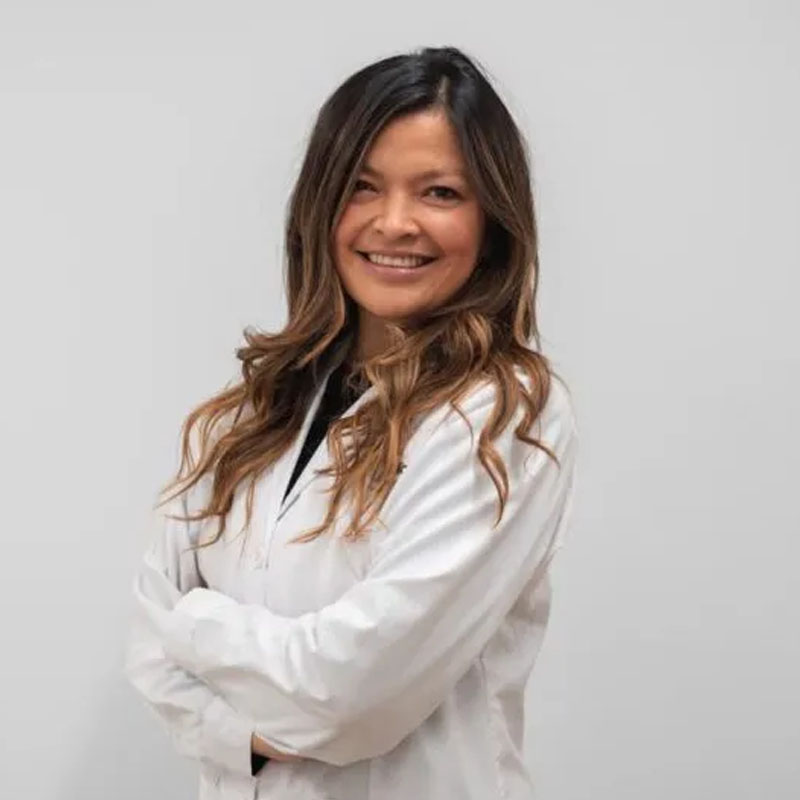 Dra. Claudia Vera Ching