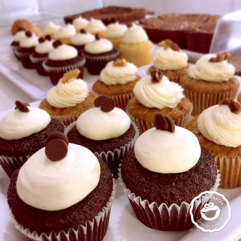 Koffiehuis met heerlijk gebak, cupcakes, lunchgerechten