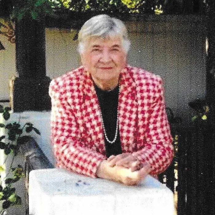 Lisa Amador is Santa Barbara's matchmaker says the Santa Barbara News Press