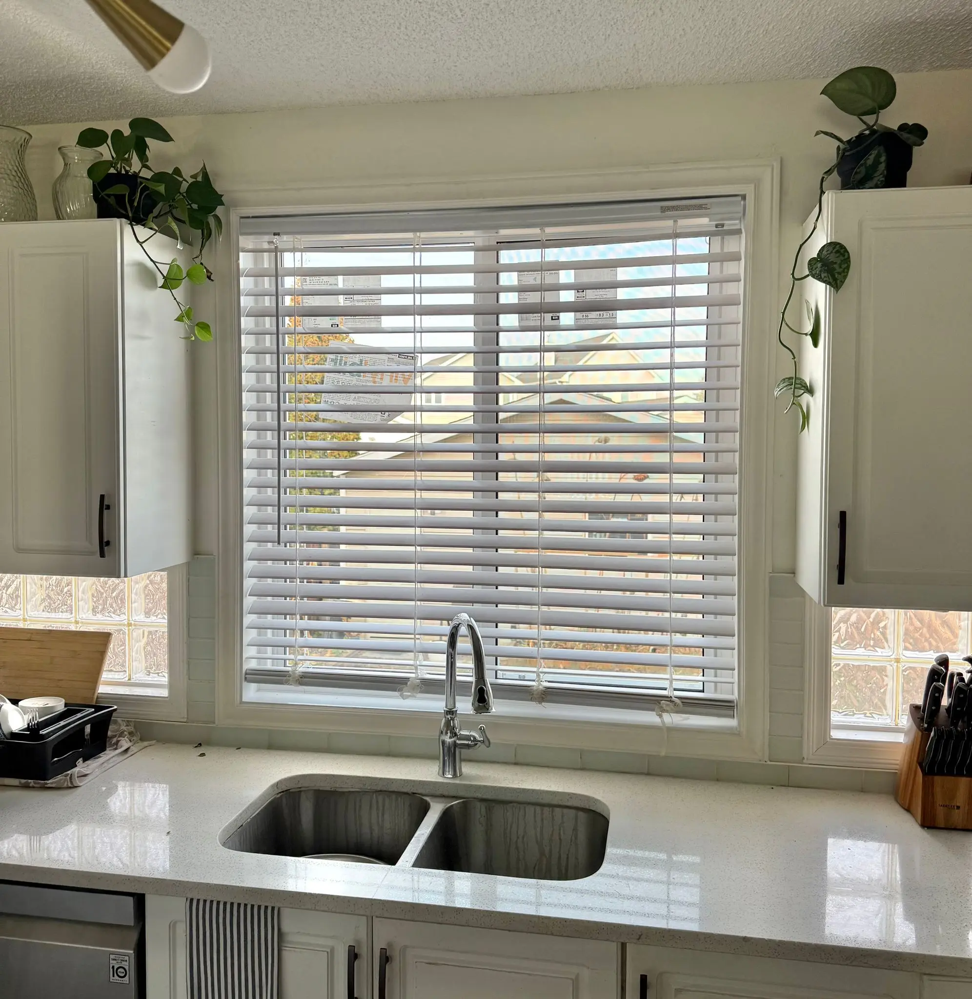 Vinyl windows for Alberta climate