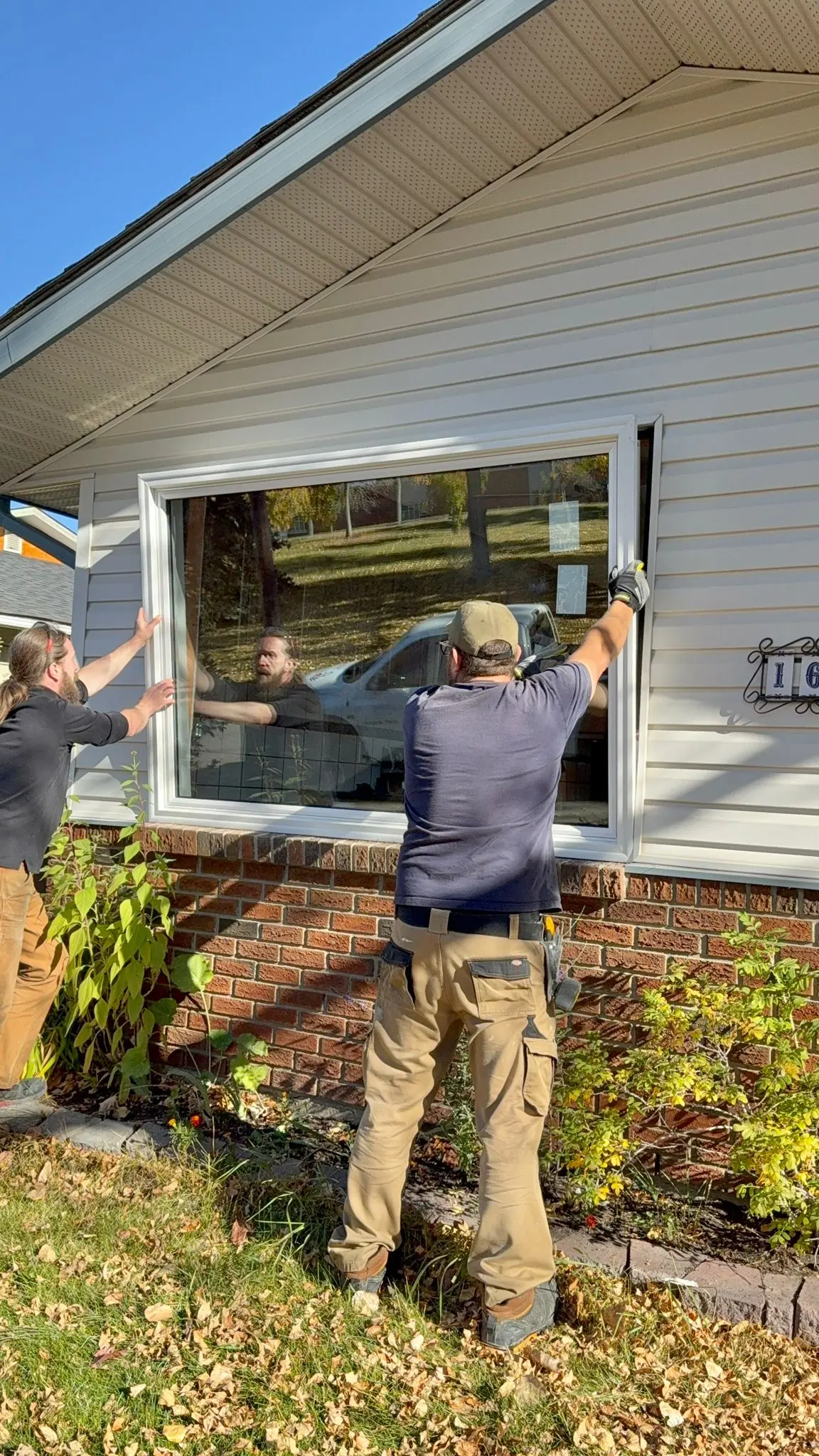 Professional window replacement Calgary