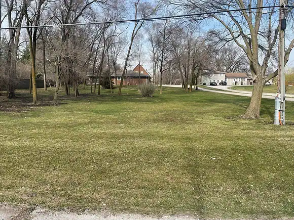 Vacant buildable lot in Northwest Indiana