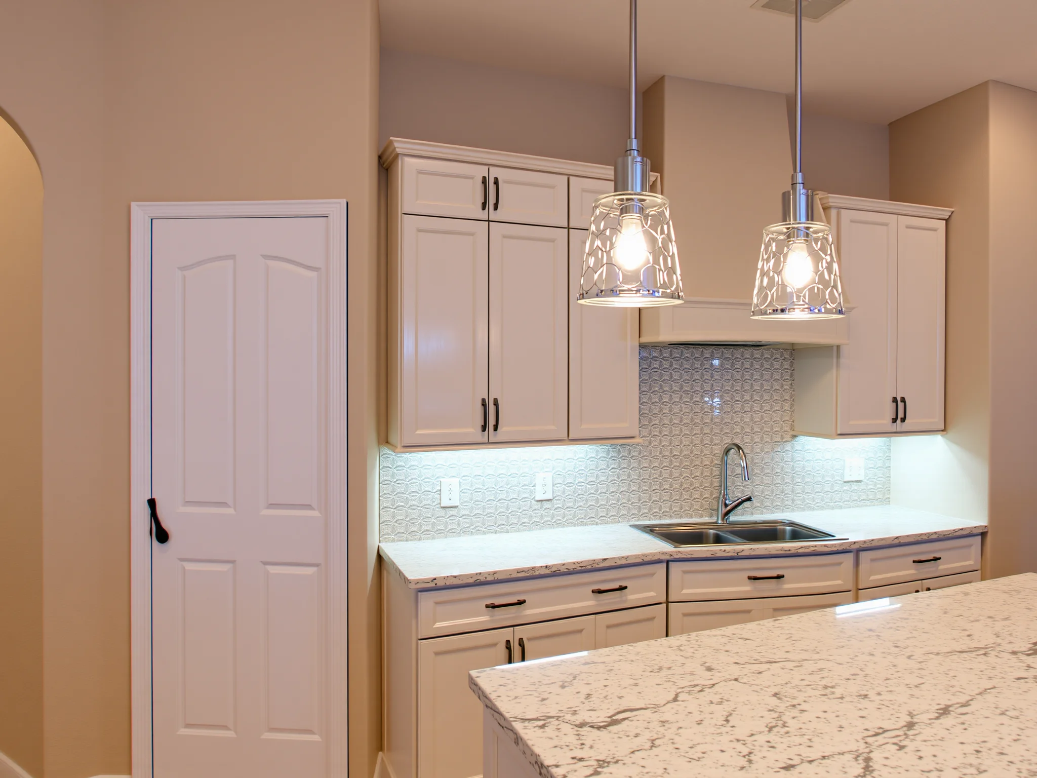 Cabinet Refinisher