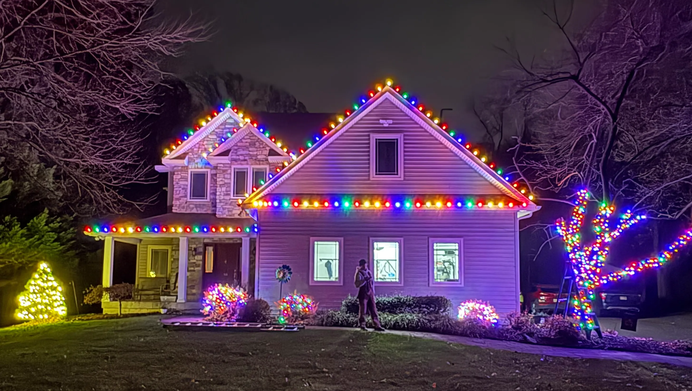 Professional Christmas light installation in New Jersey
