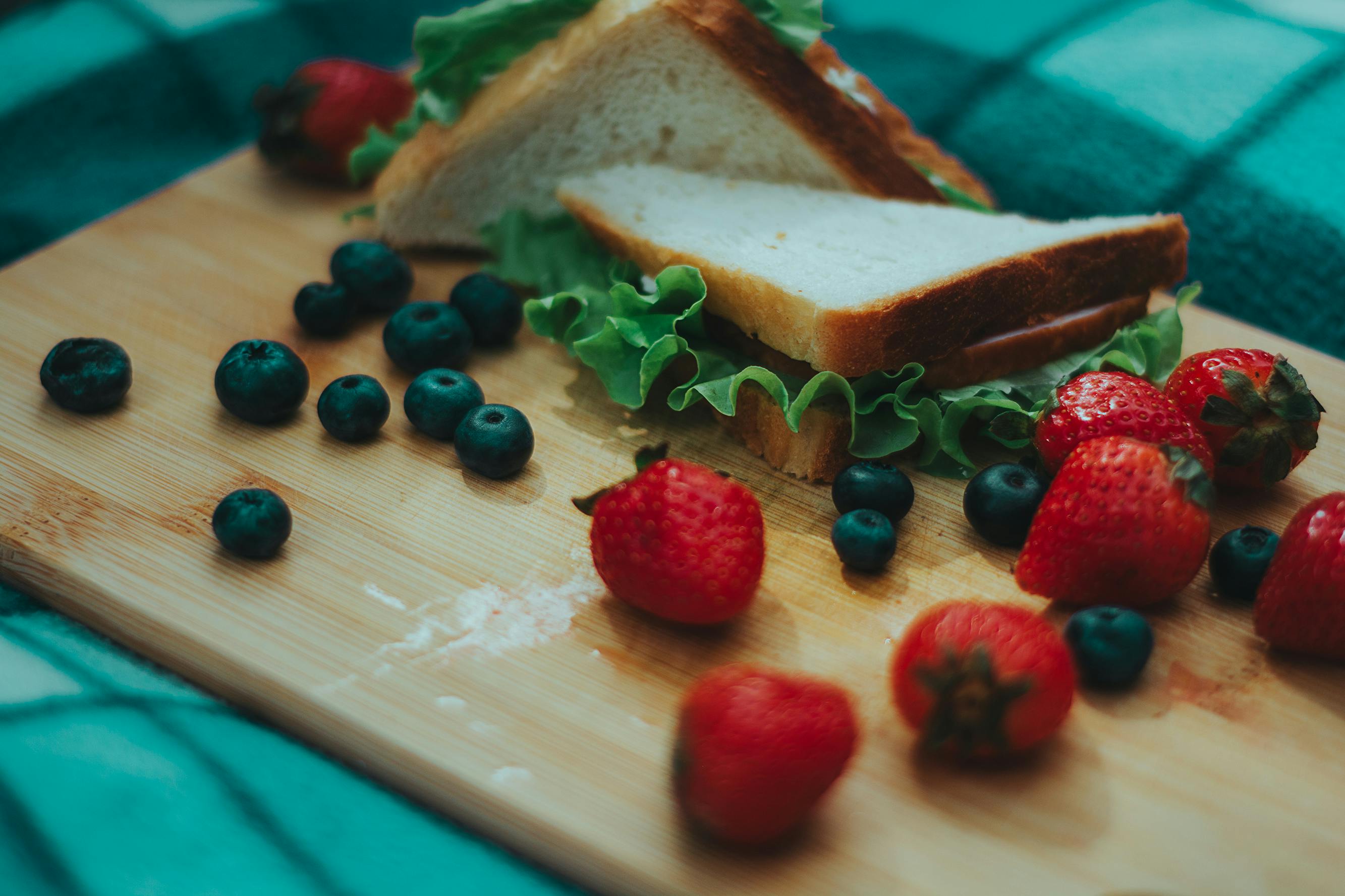 How Diet Impacts Sleep: Top Foods for a Better Night's Rest