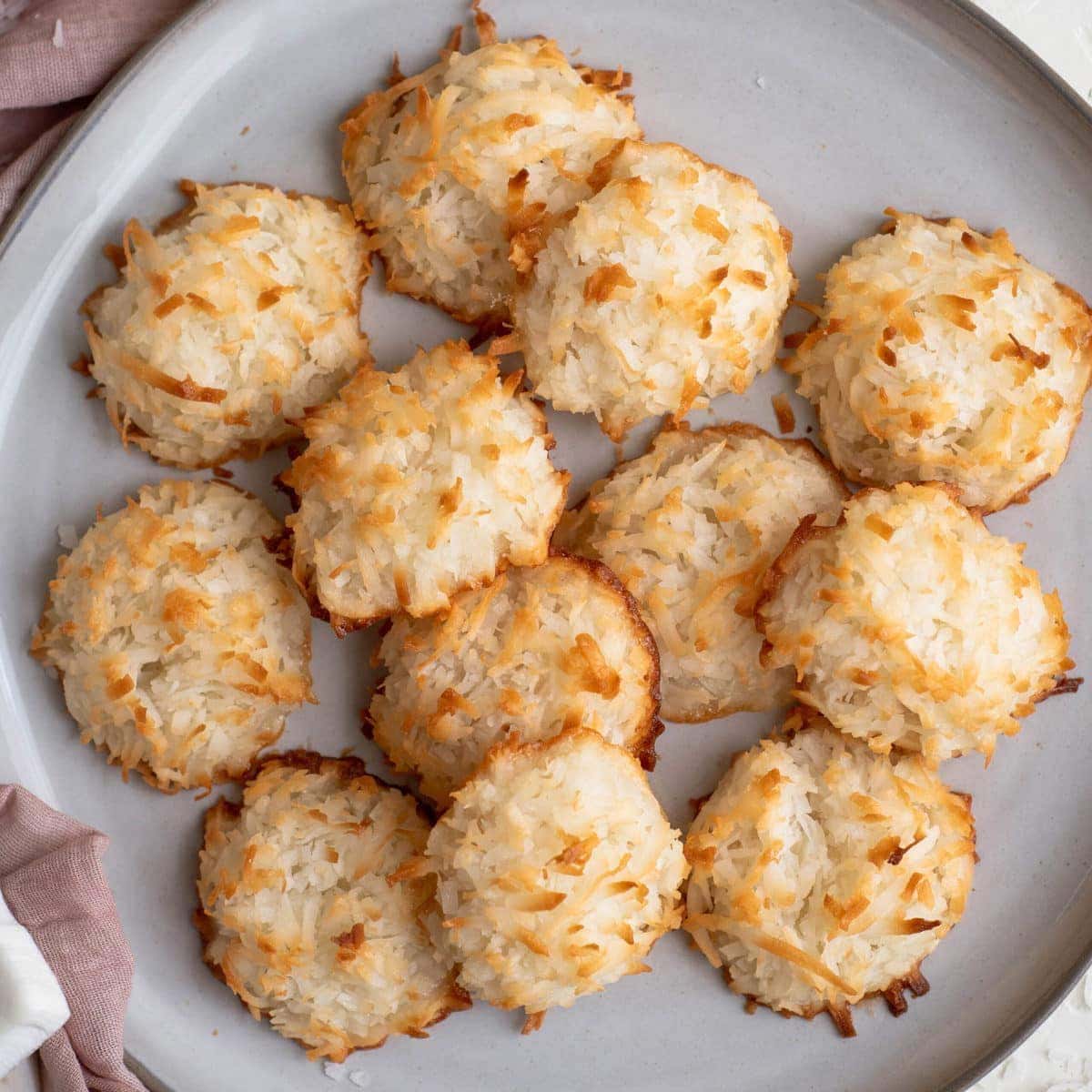 Coconut macaroons