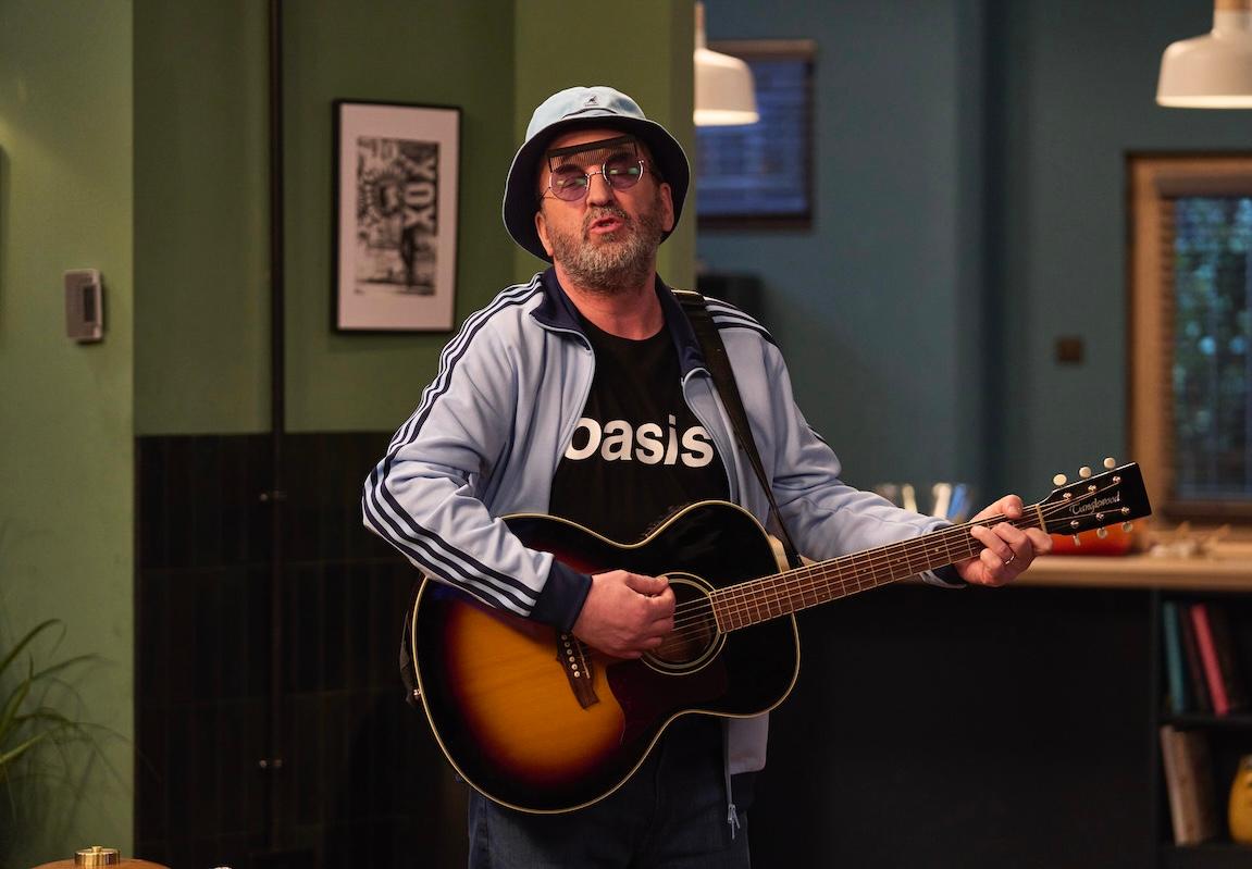 Still of Not Going Out Episode Oasis - Lee Mack dressed as one of the Oasis brothers