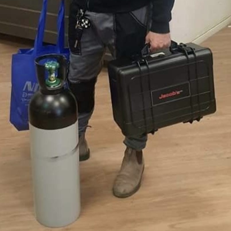 Plumber with Tracer Gas used for Water Leak Detection and Jacob's-MC SNIFFER430
