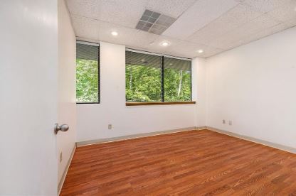 The Smaller Windowed Room: Focus and Function