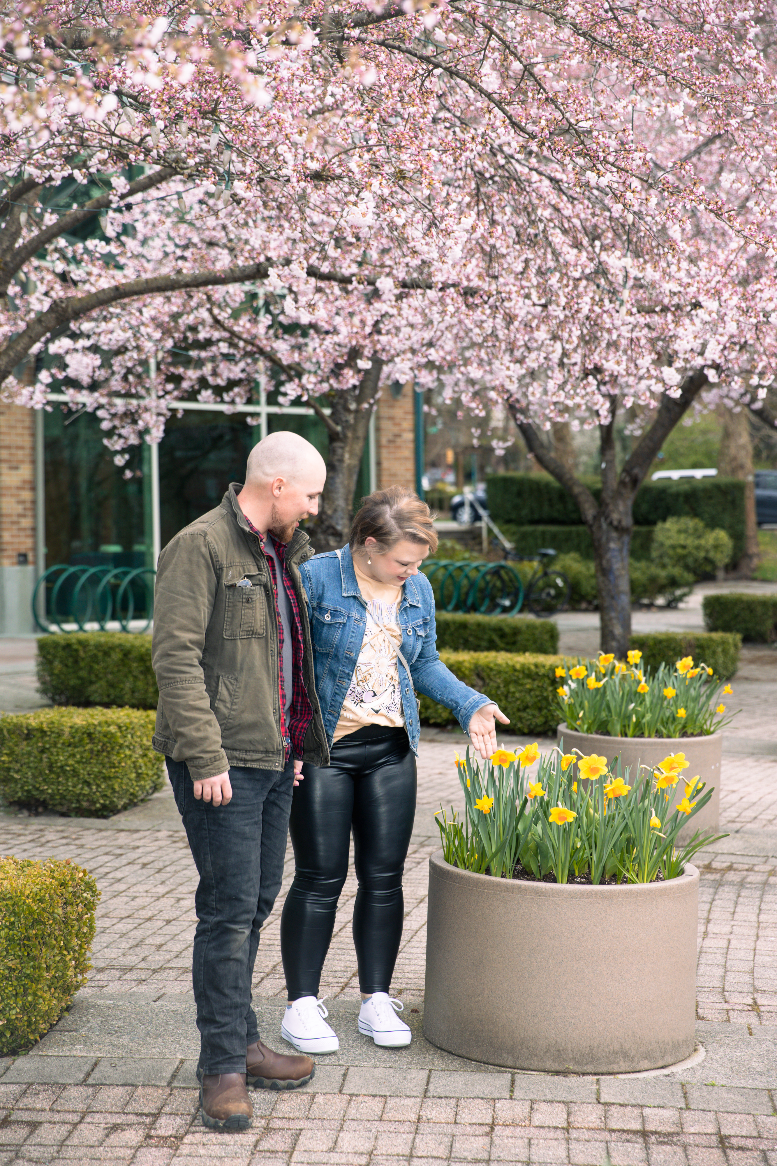 couple spring photography