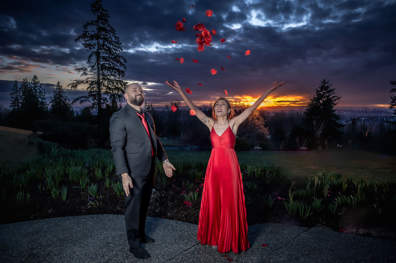 happy couple in coquitlam