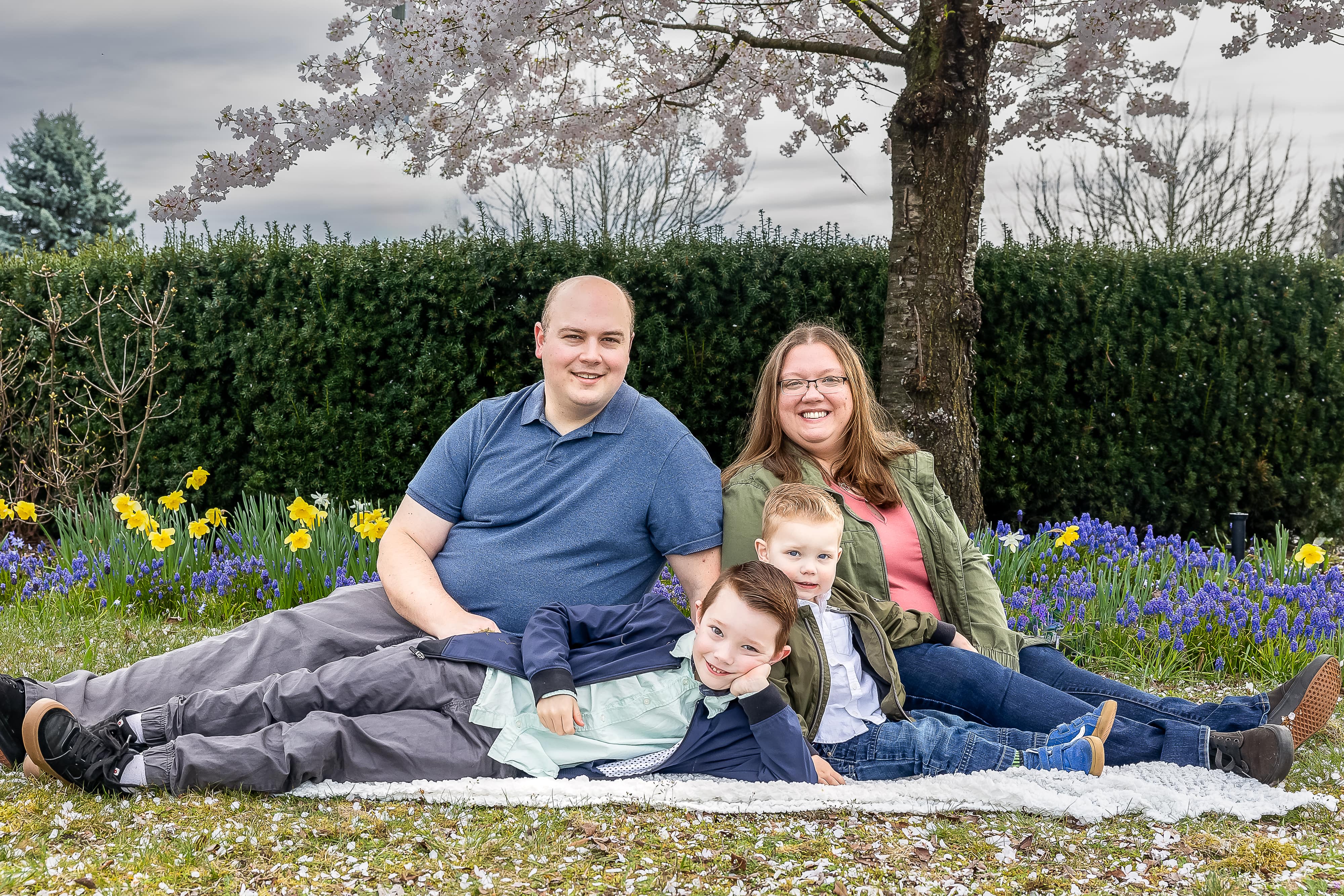 Why Spring is the Best Time for Family Photos