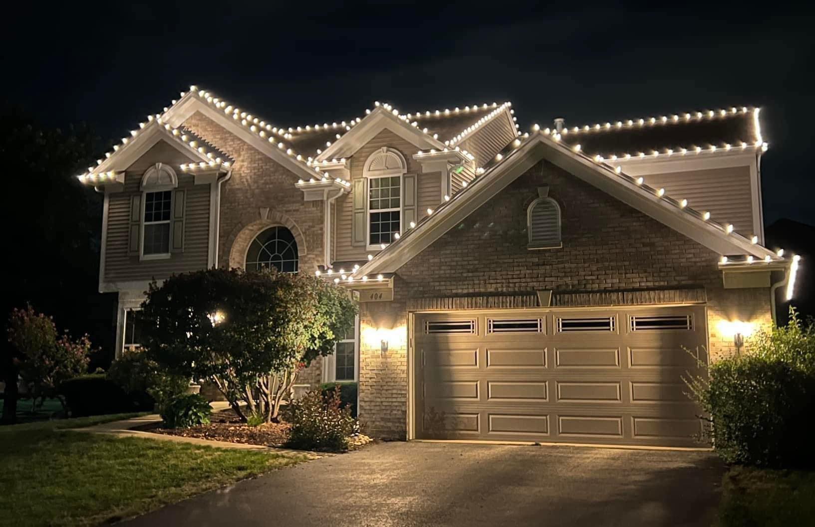 Christmas lights installation 