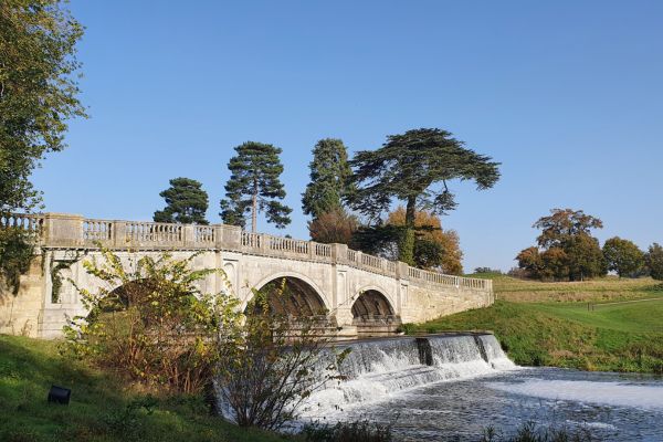 Brocket Hall waterfall on a clear morning in autumn. CubCare baby friendly walks Brocket Hall waterfall on a clear morning in autumn. CubCare baby friendly walks
