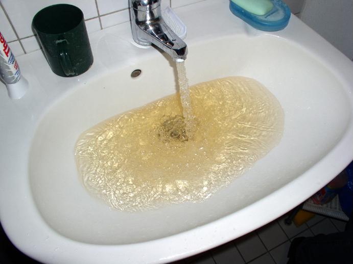 brown water bakersfield, rusty water in bakersfield brown water bakersfield, rusty water in bakersfield