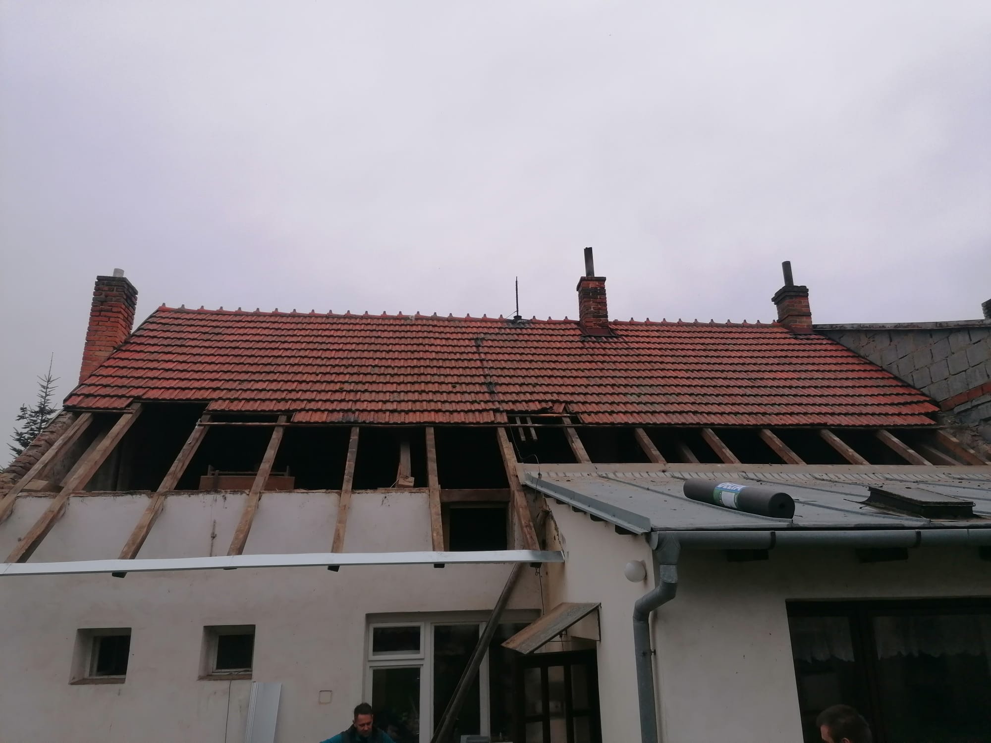 Modern House Roofing