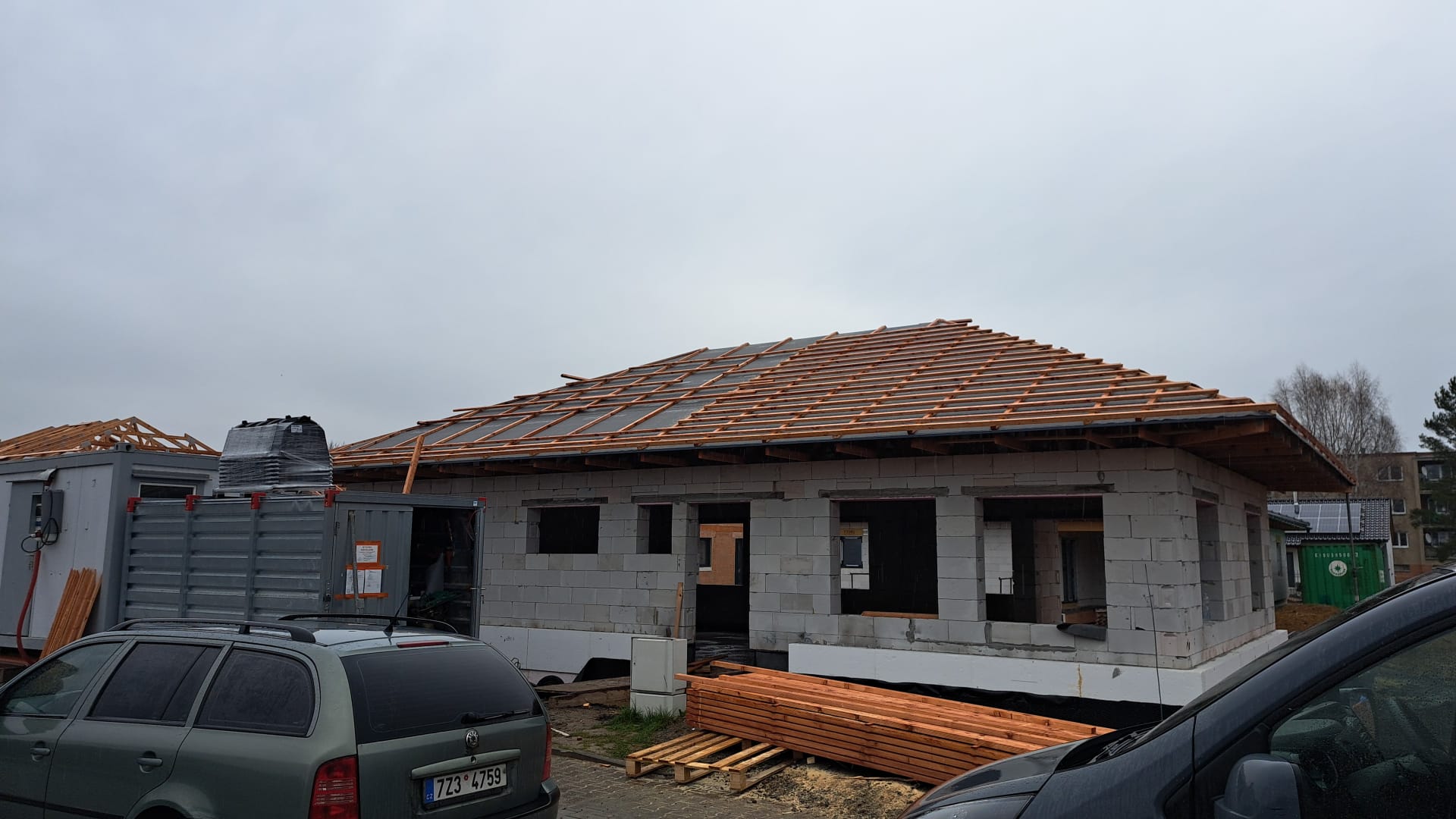 Modern House Roofing