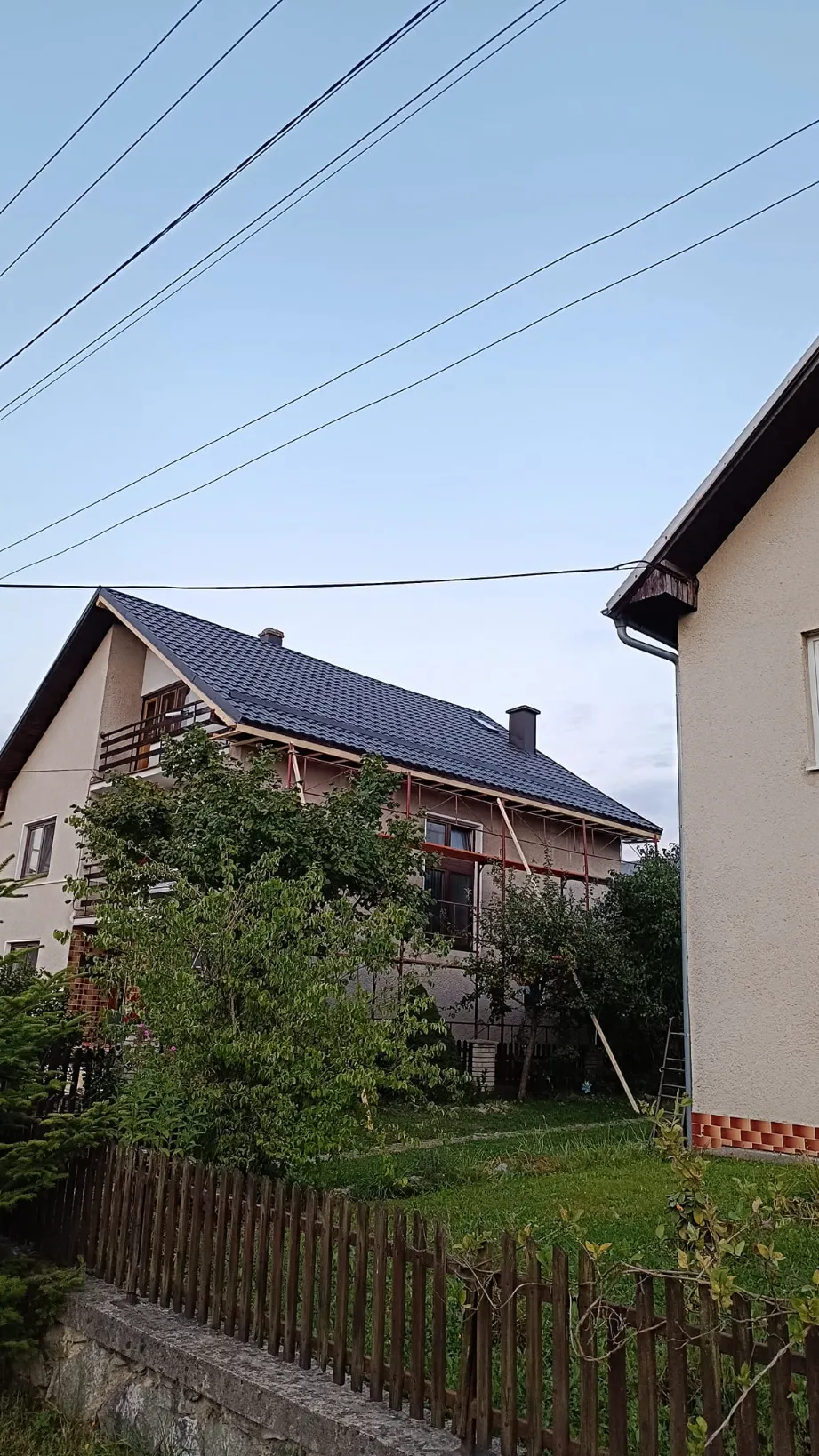 Modern House Roofing