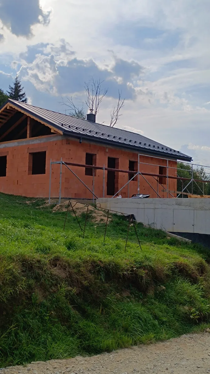 Modern House Roofing