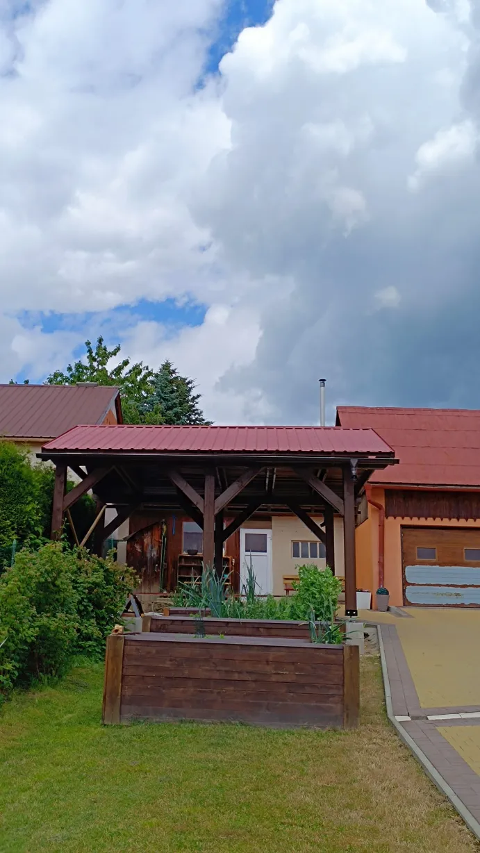 Modern House Roofing