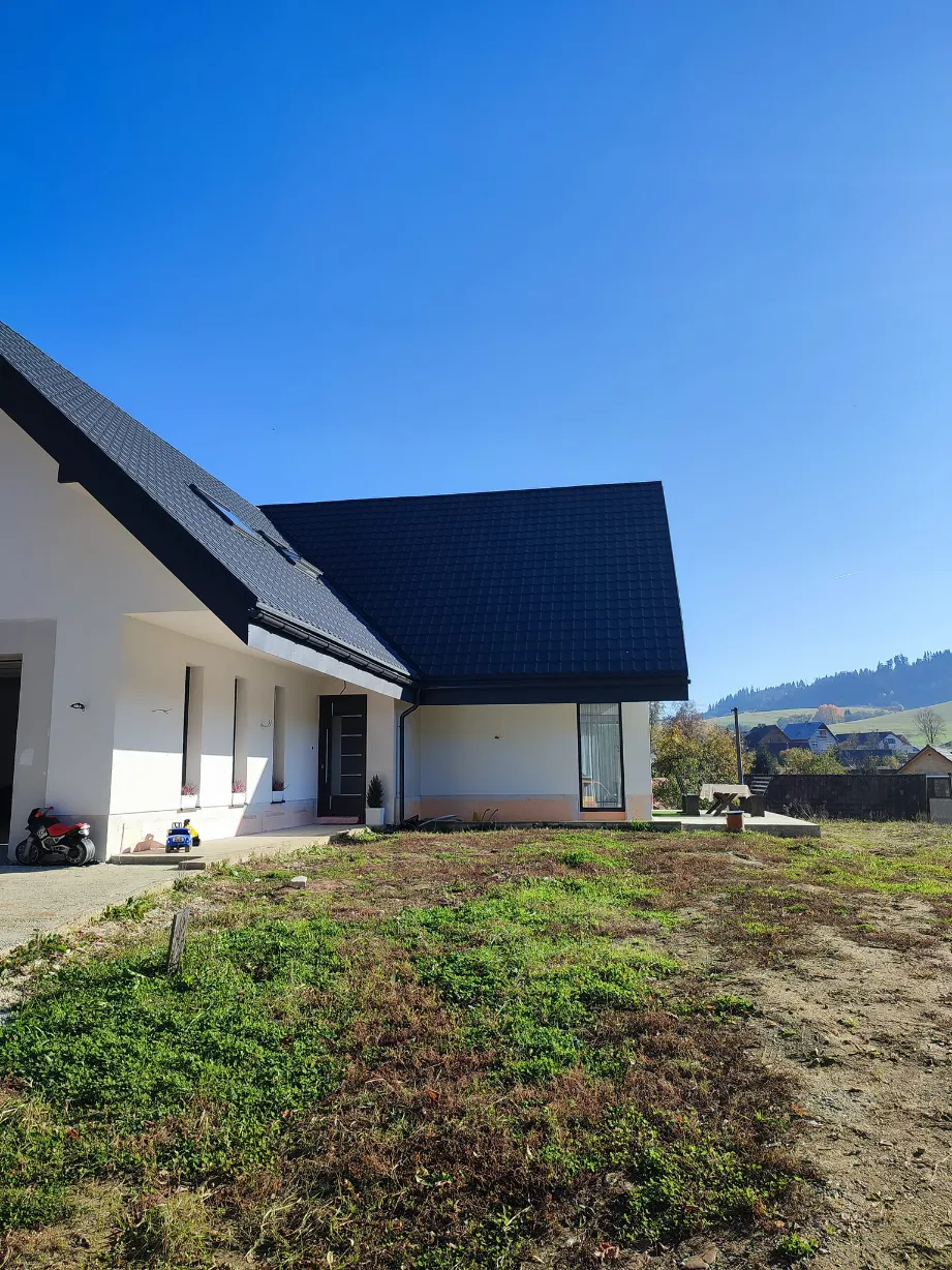 Modern House Roofing