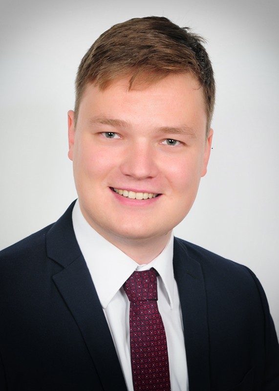 Auswahl an verschiedenen Hintergründen für Bewerbungsfotos