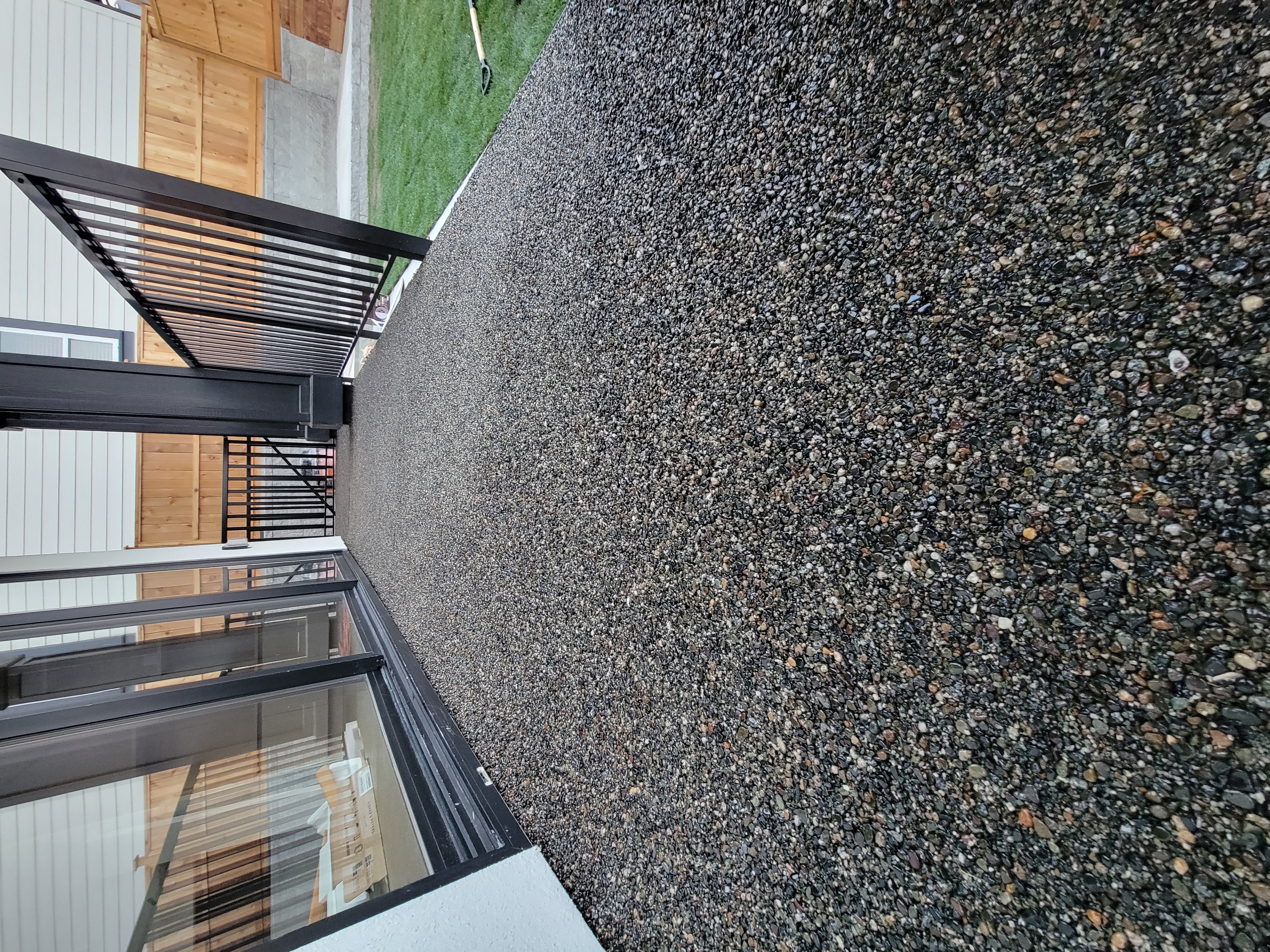 Pebble-Epoxy Floor Coating