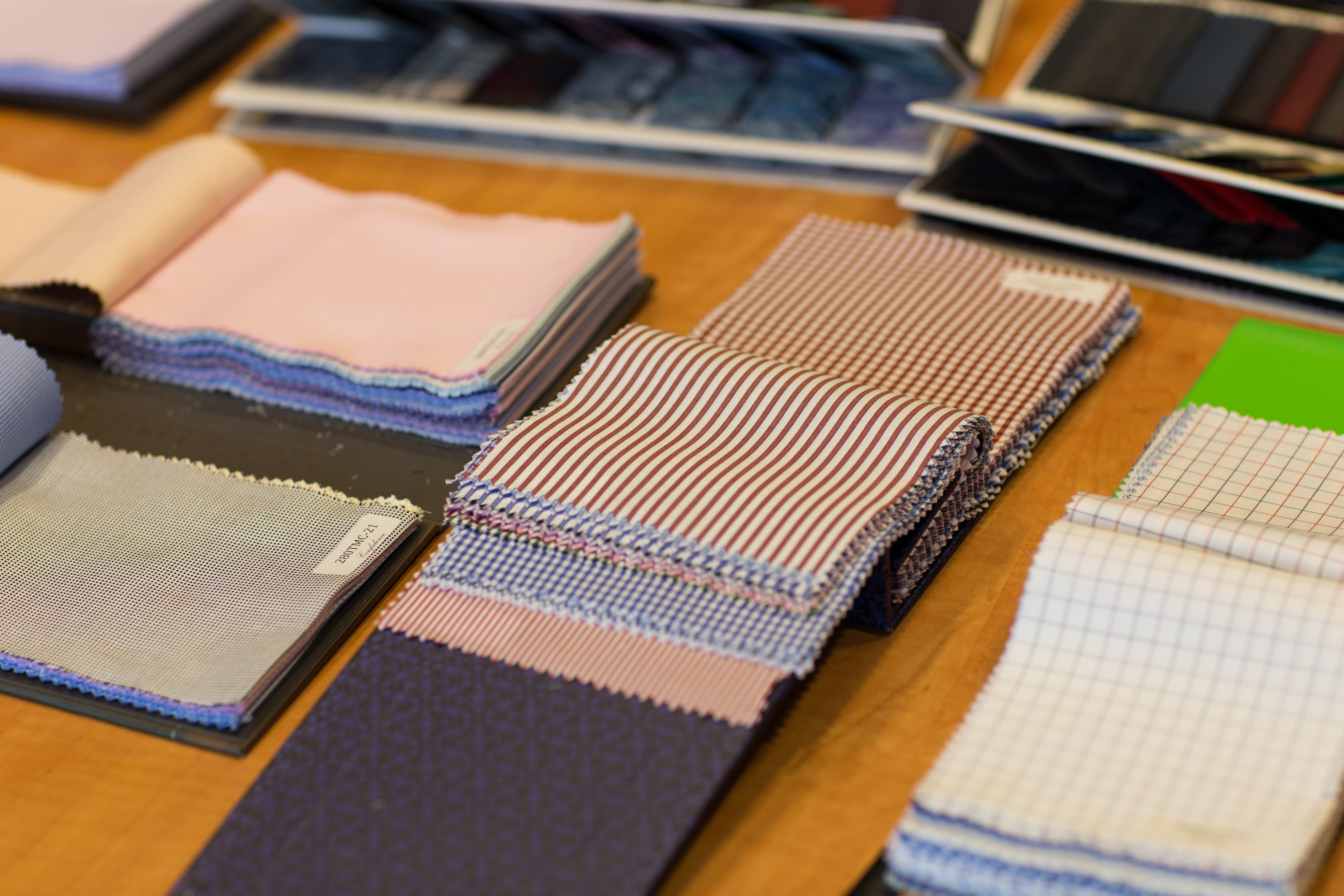 How should my suit fit, wearing a suit for a larger man, large mens suits Vancouver, large mens suit Fraser Valley, larger mens suit BC How should my suit fit, wearing a suit for a larger man, large mens suits Vancouver, large mens suit Fraser Valley, larger mens suit BC