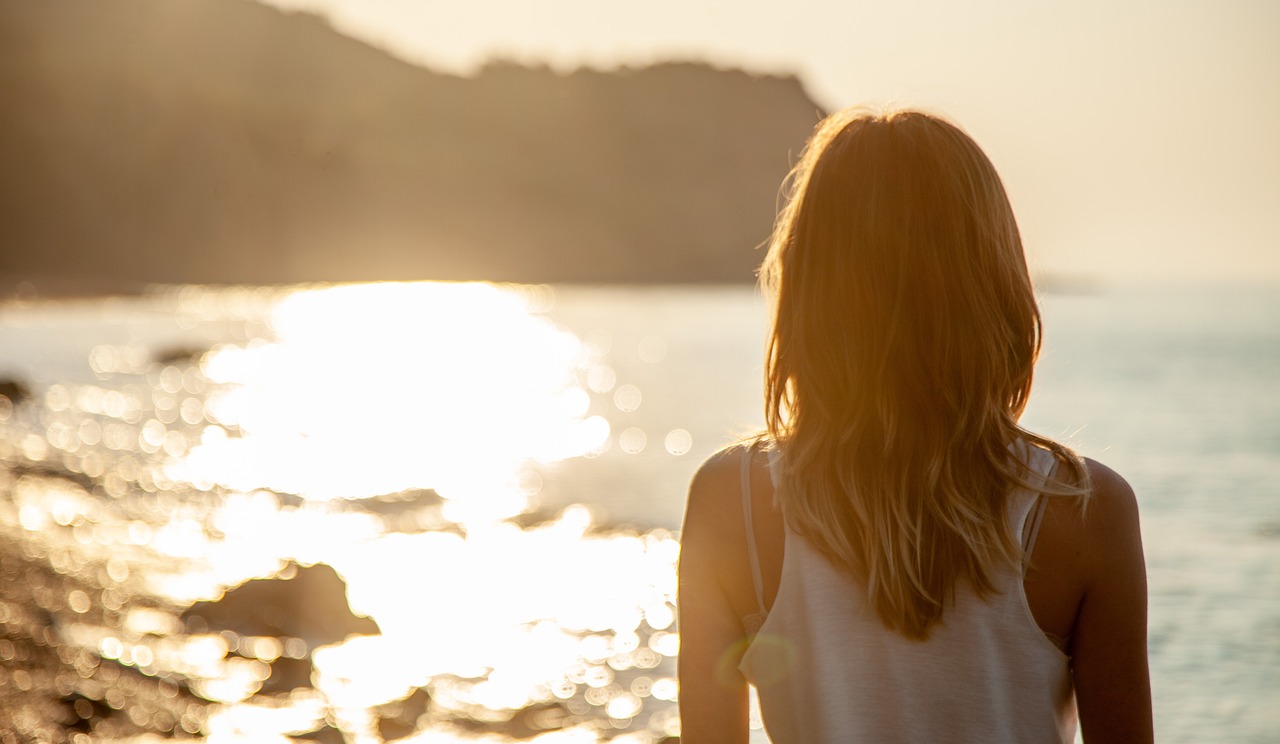 woman, holistic wellness, health, mental health, life, purpose, meaning of life, soul searching, meaning and fulfillment, self discovery