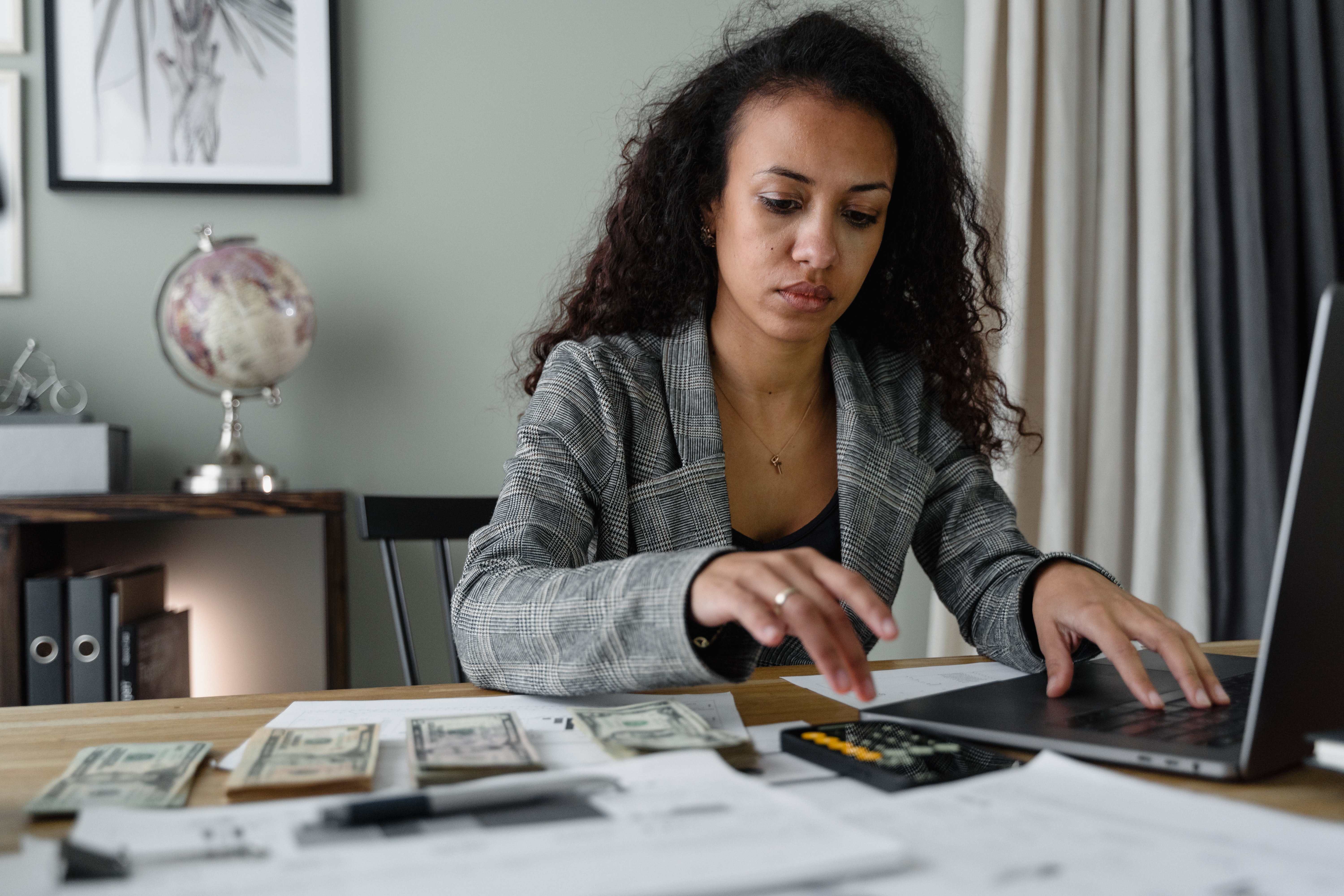 What is a Cash Offer in Real Estate and Why Consider It?