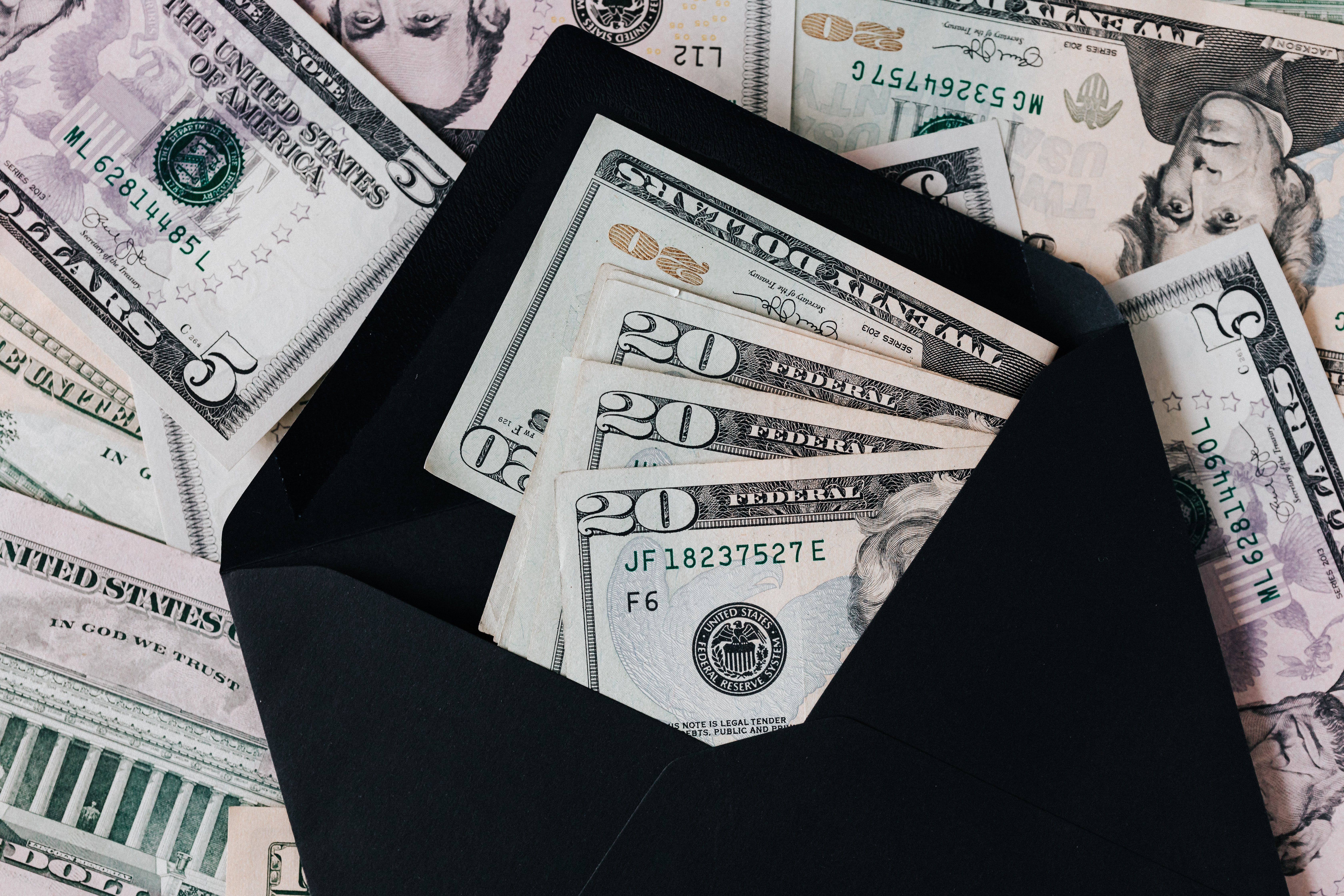 Cash Offers Effect