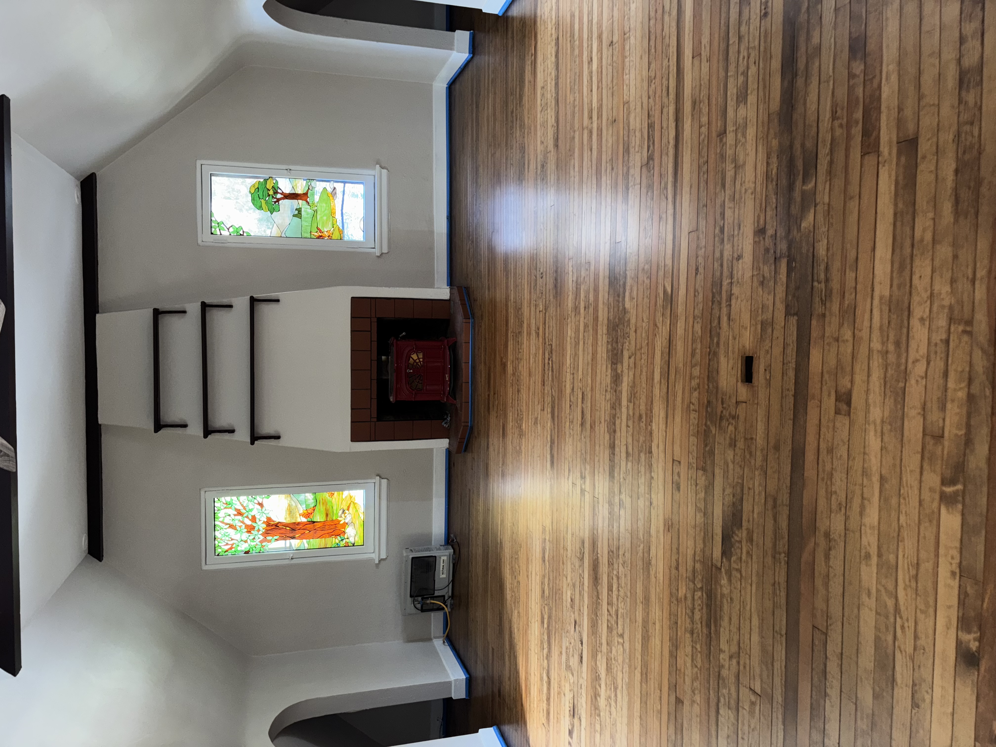 Dustless hardwood flooring