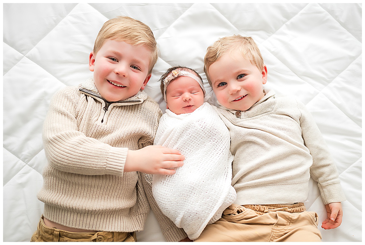 Welcoming Baby: Newborn Sessions with Siblings