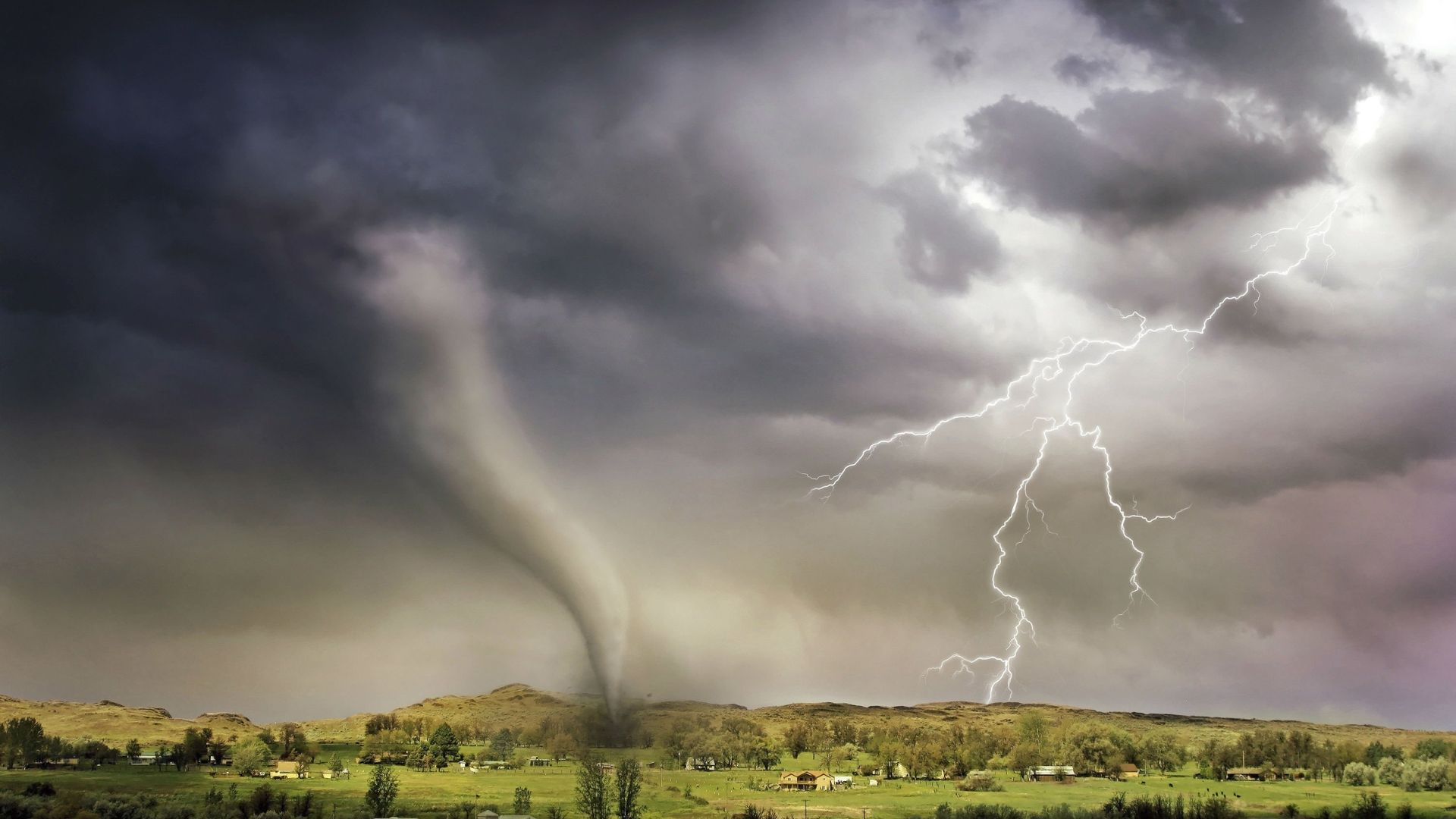 tornado