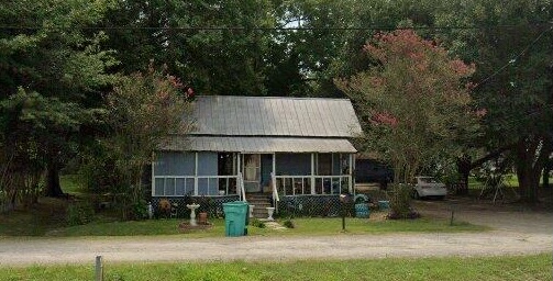 720 S East St. Eunice, LA Front of House