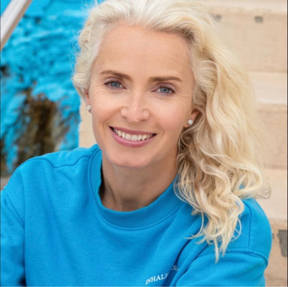Menopause educator, sport scientist, physical therapist and pilates instructor with 20 years experience in health and fitness industry.