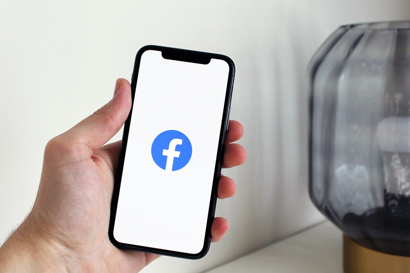 Mark Zuckerberg millionaire Mark Zuckerberg millionaire