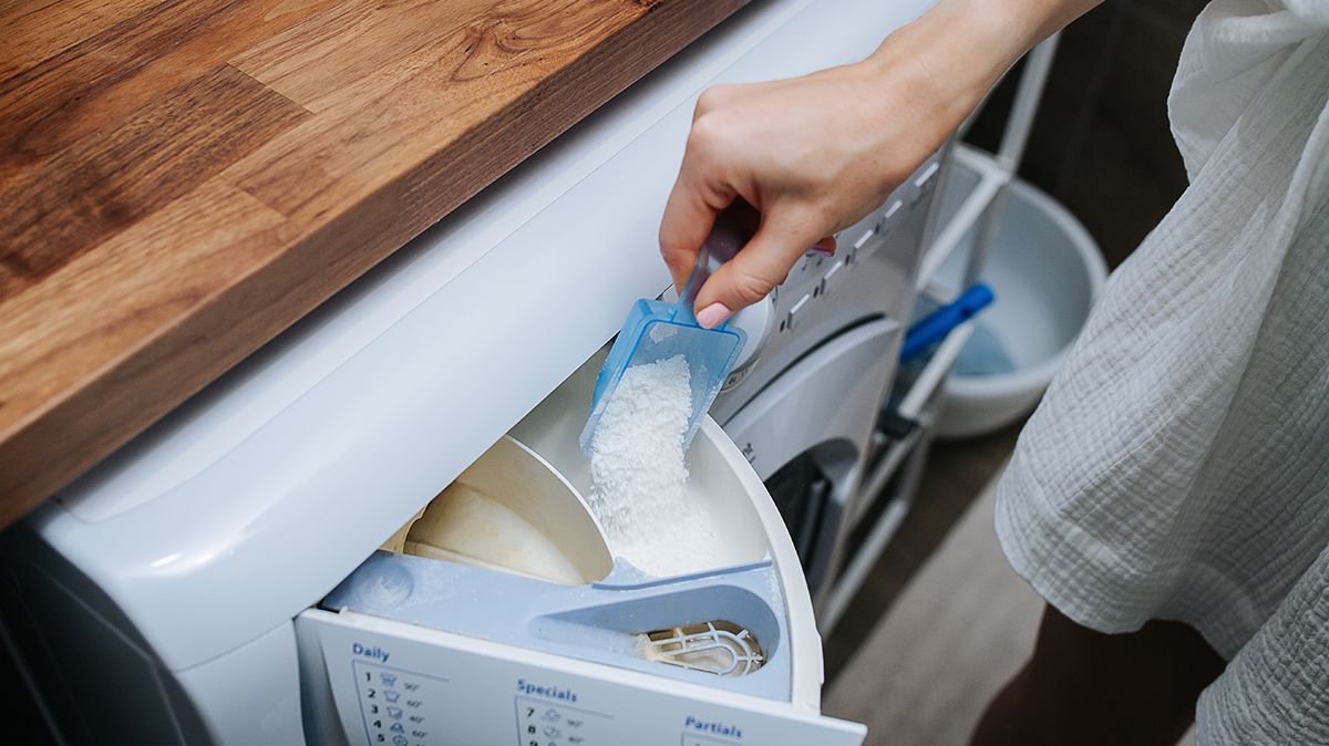 Choosing the Right Detergents Choosing the Right Detergents