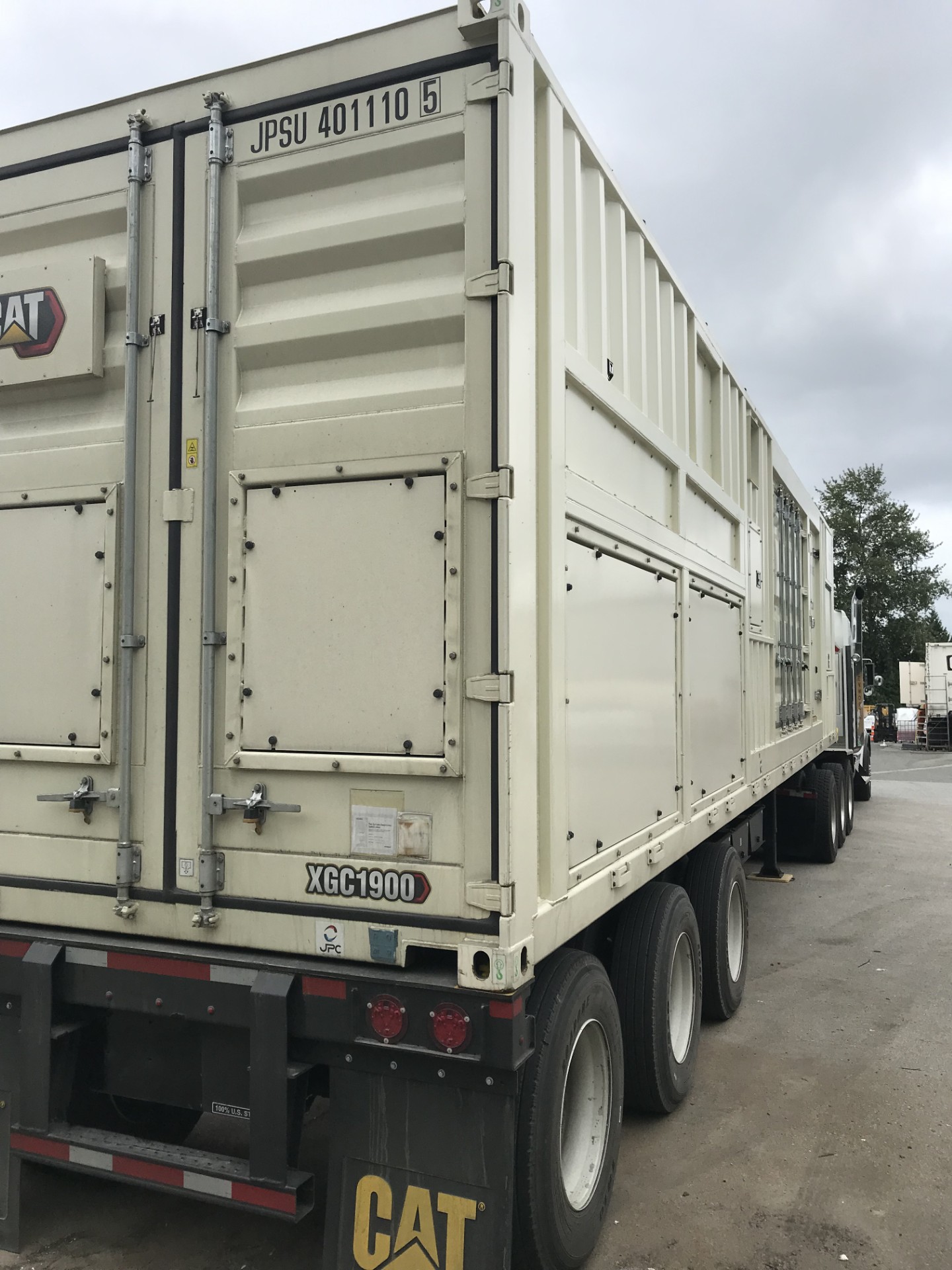  Natural Gas - Cat XGC1900 50/60 Hz Switchable | 1900kW (2375kVA)