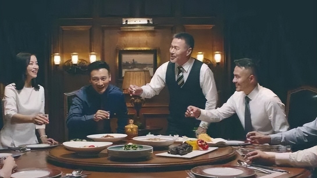 高情商必学的4条酒桌规矩
